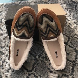 Sorel rain and snow booties